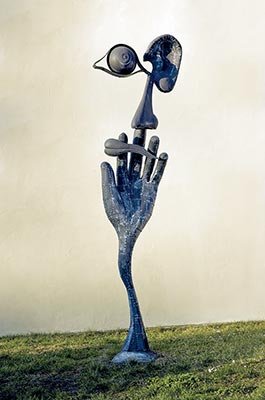 Lubo Kristek: sculpture Monument to the Five Senses